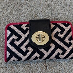 Spartina 449 Black and Cream Geometric Wallet